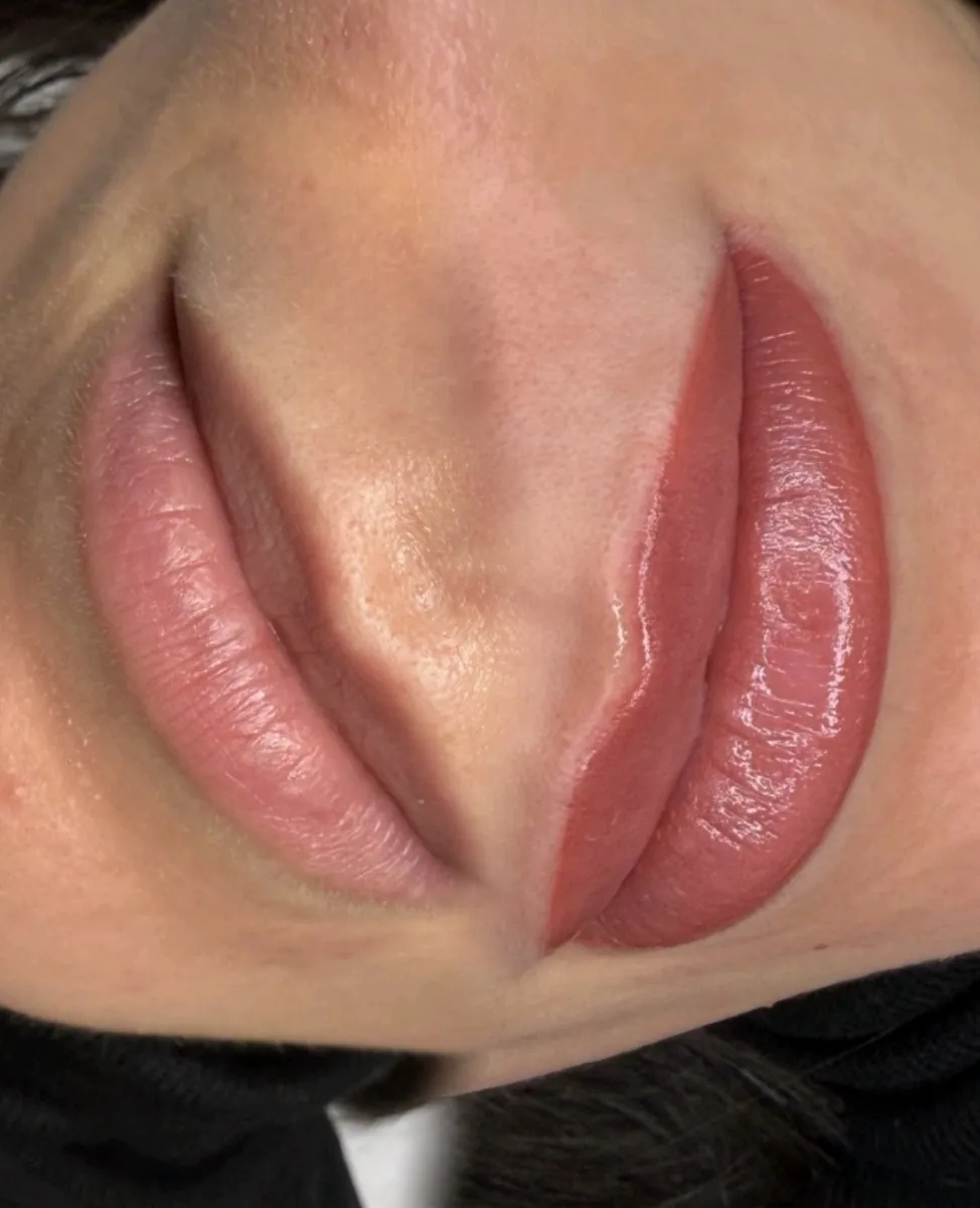 Labbra con trucco semipermanente realizzato da Sara Bonetti