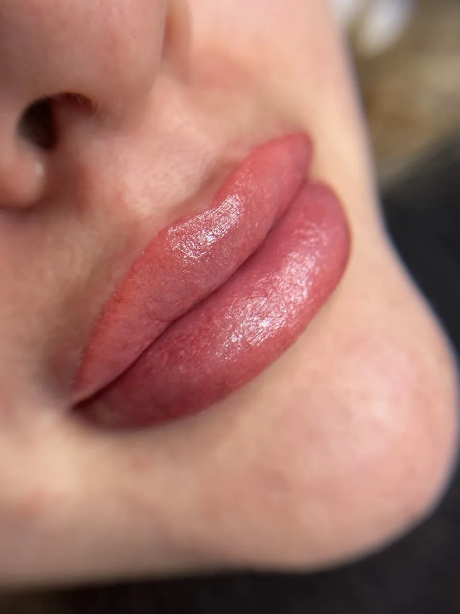 Labbra con trucco semipermanente realizzato da Sara Bonetti