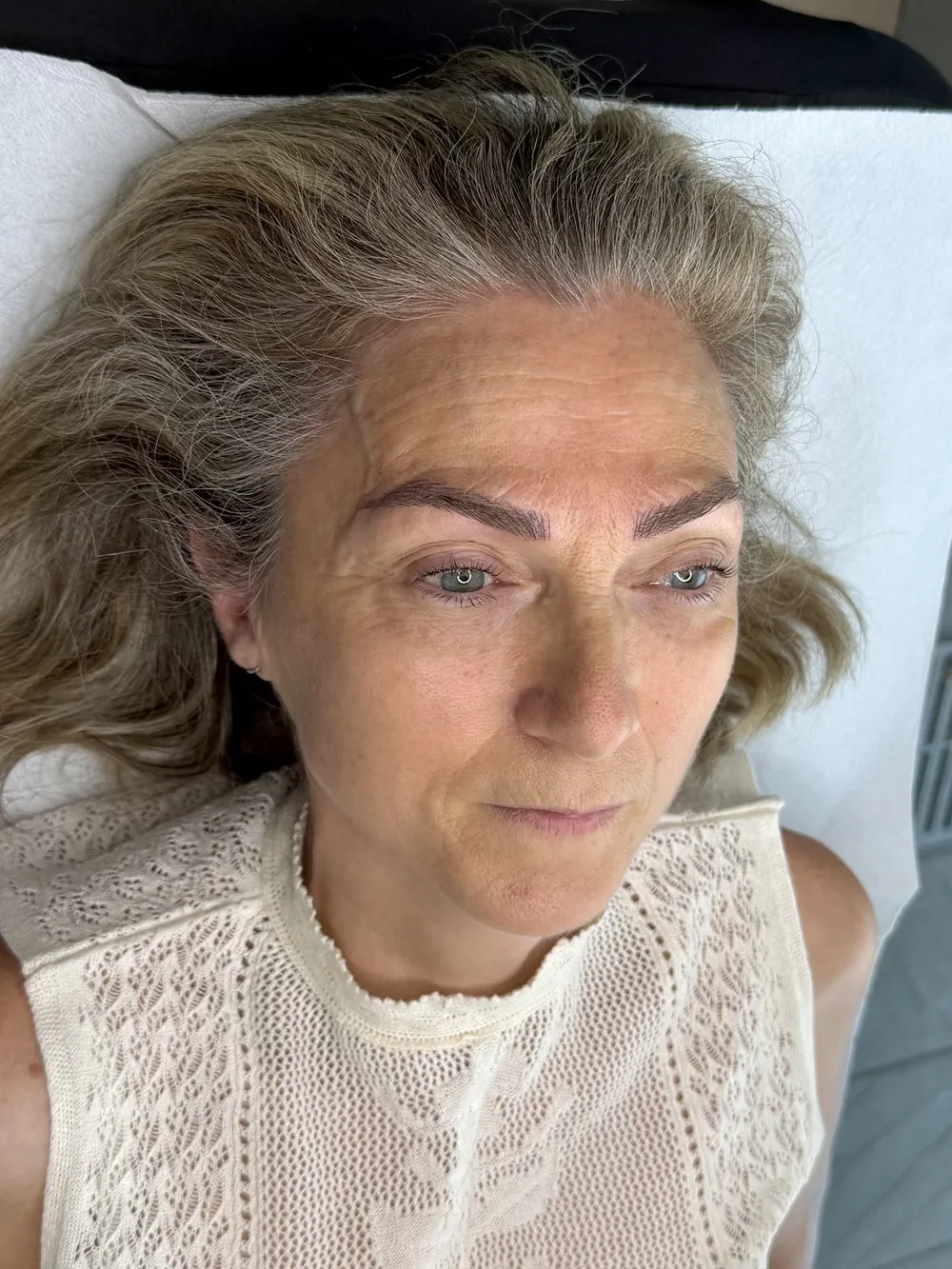 Sopracciglia pelo a pelo — il risultato appena eseguito