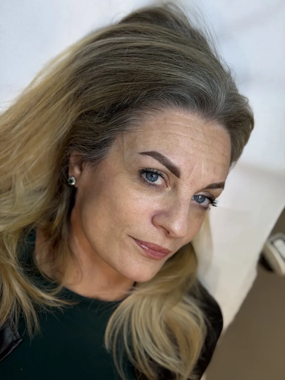 Sopracciglia sfumate, effetto powder brows — il risultato appena eseguito